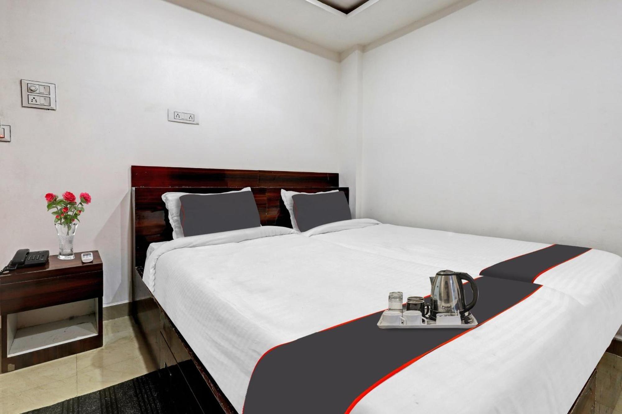 Hotel O Lakhi Guest House Guwahati Eksteriør bilde