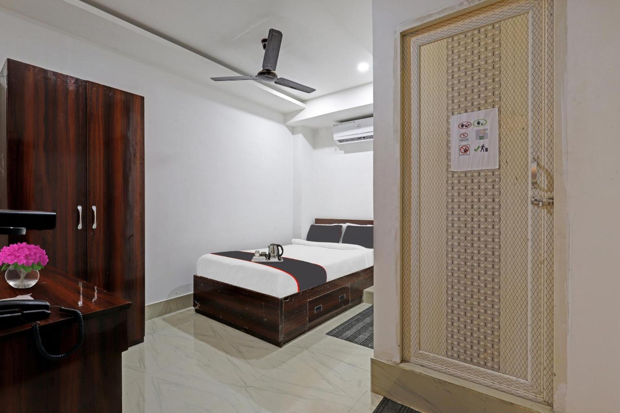 Hotel O Lakhi Guest House Guwahati Eksteriør bilde