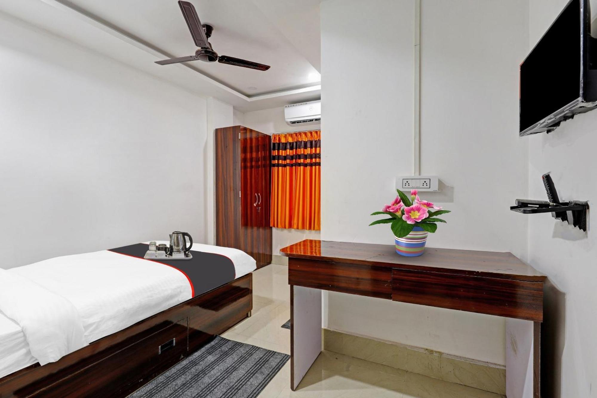 Hotel O Lakhi Guest House Guwahati Eksteriør bilde