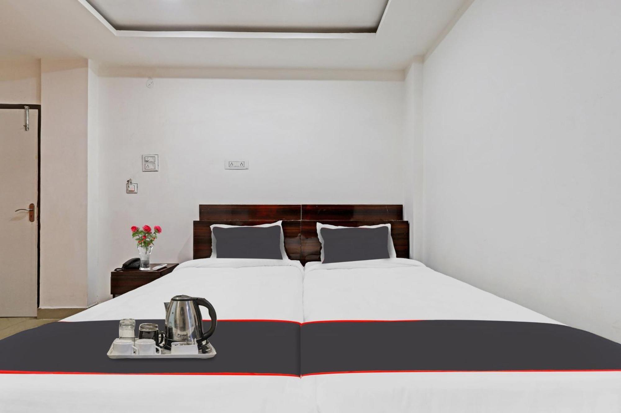 Hotel O Lakhi Guest House Guwahati Eksteriør bilde